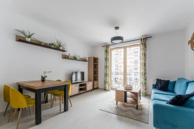 2-pokojowe mieszkanie 42 m² na wynajem – Mokotów, Woronicza - miniatura 1