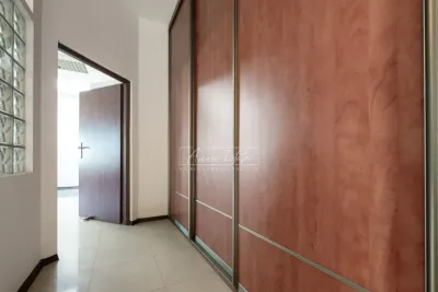 Biuro 130 m² z 4 gabinetami i 7 miejscami postojowymi, Warszawa Włochy - miniatura 5
