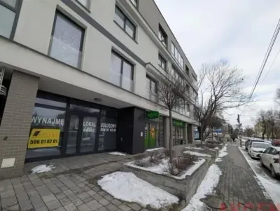 Lokal handlowy 84 m² na wynajem, Piastów, ul. Piłsudskiego - miniatura 4