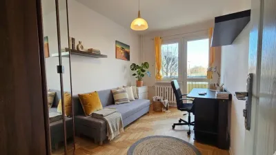Pokój jednoosobowy 10 m² w 4-pokojowym mieszkaniu, Gdańsk Zaspa - miniatura 1