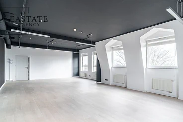 Przestrzeń biurowa 545 m² z tarasem i parkingiem, Gdańsk Oliwa - miniatura 2