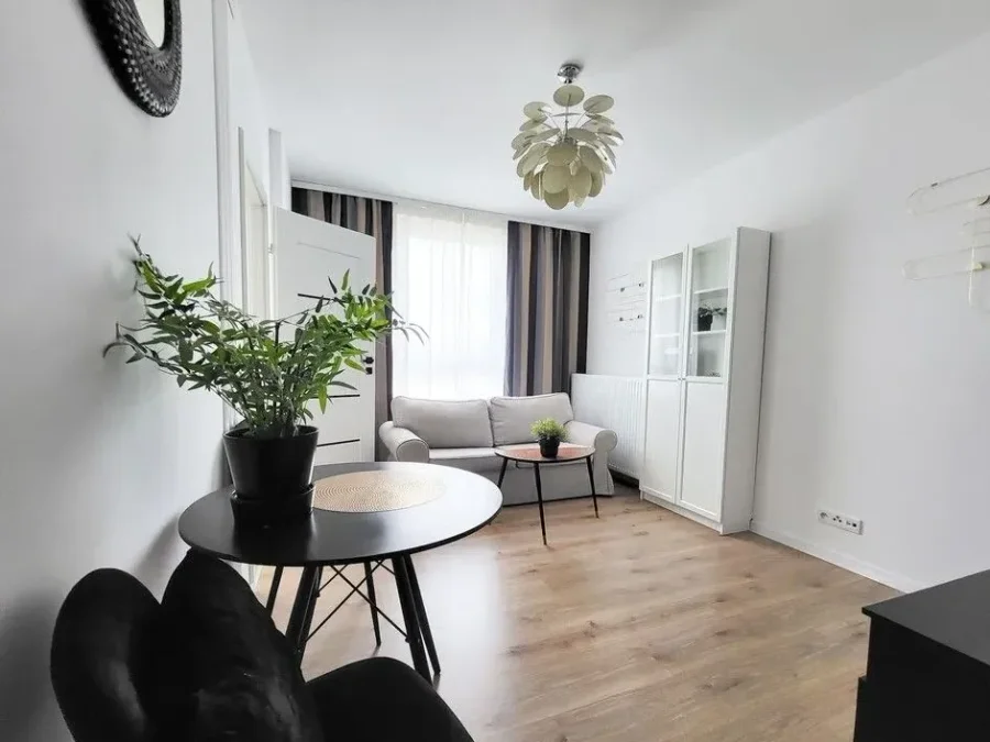 Studio 35 m² z balkonem i siłownią, ul. Wiktoryn, Warszawa - zdjęcie 1