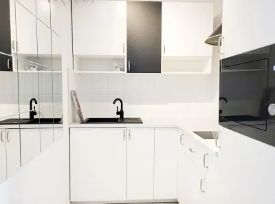 Studio 35 m² z balkonem i siłownią, ul. Wiktoryn, Warszawa - miniatura 4