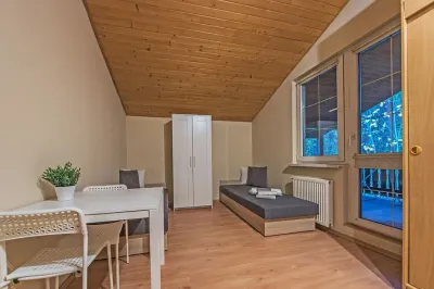 Dom dla pracowników w Gdańsku Żabiance, 7 pokoi, 23 osoby - miniatura 6