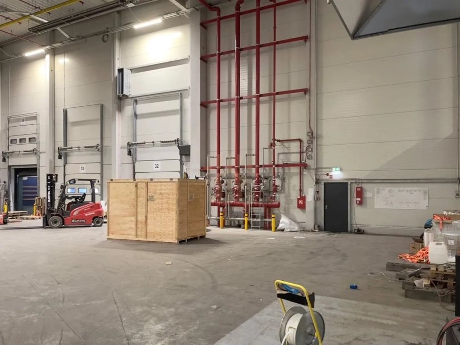 Magazyn 2000 m² z zapleczem biurowym przy S6 i S7 w Gdańsku - zdjęcie 1
