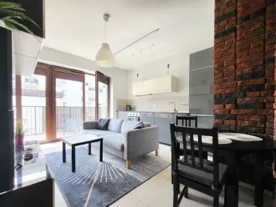 2-pokojowy apartament Gocław, Jana Nowaka-Jeziorańskiego, parking - miniatura 2