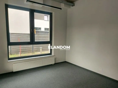 Nowa przestrzeń biurowa 46 m² na parterze w Michalinie - miniatura 6