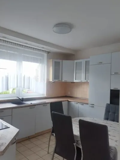 Trzypokojowy apartament 70 m² w Gdańsku-Migowie, Budapesztańska 1 - miniatura 3