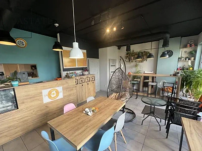 Lokal gastronomiczny z witryną w Piecki-Migowo, Gdańsk - miniatura 2