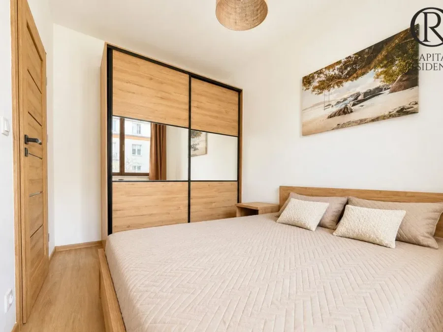 2-pokojowy apartament z balkonem przy ul. Konstantego Ciołkowskiego, Warszawa - zdjęcie 1