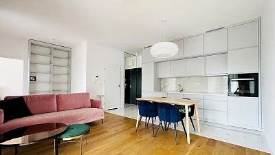 Dwupokojowy apartament z balkonem i miejscem w hali garażowej – Sady Żoliborskie, Warszawa - miniatura 2