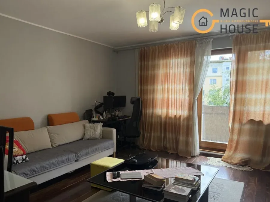 3-pokojowe mieszkanie z osobną kuchnią i balkonem, Gdańsk Morena - zdjęcie 1
