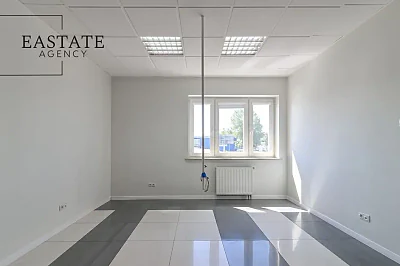 Lokal biurowy 252 m² w Gdyni Chyloni przy ul. Hutniczej z parkingiem - miniatura 9