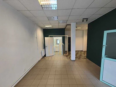 Wykończony lokal biurowy z witryną i parkingiem - Warszawa Gocławek - miniatura 3
