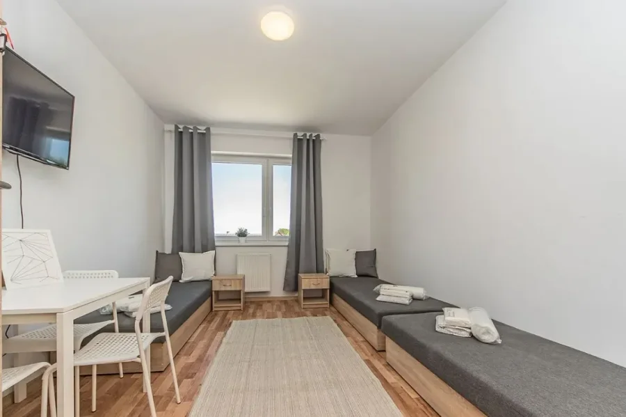 3-osobowy pokój nr 3 na wynajem w Przejazdowie, ul. Sosnowa - zdjęcie 1