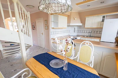 Dwupoziomowe 5-pokojowe mieszkanie z tarasem, Toruń Koniuchy, 112 m² - miniatura 10