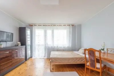Pokój dwuosobowy 10 m² przy ul. Olsztyńskiej w Gdańsku - miniatura 1