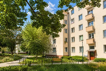 Przestronna kawalerka 54 m² przy metrze Dworzec Gdański, Muranów - miniatura 10