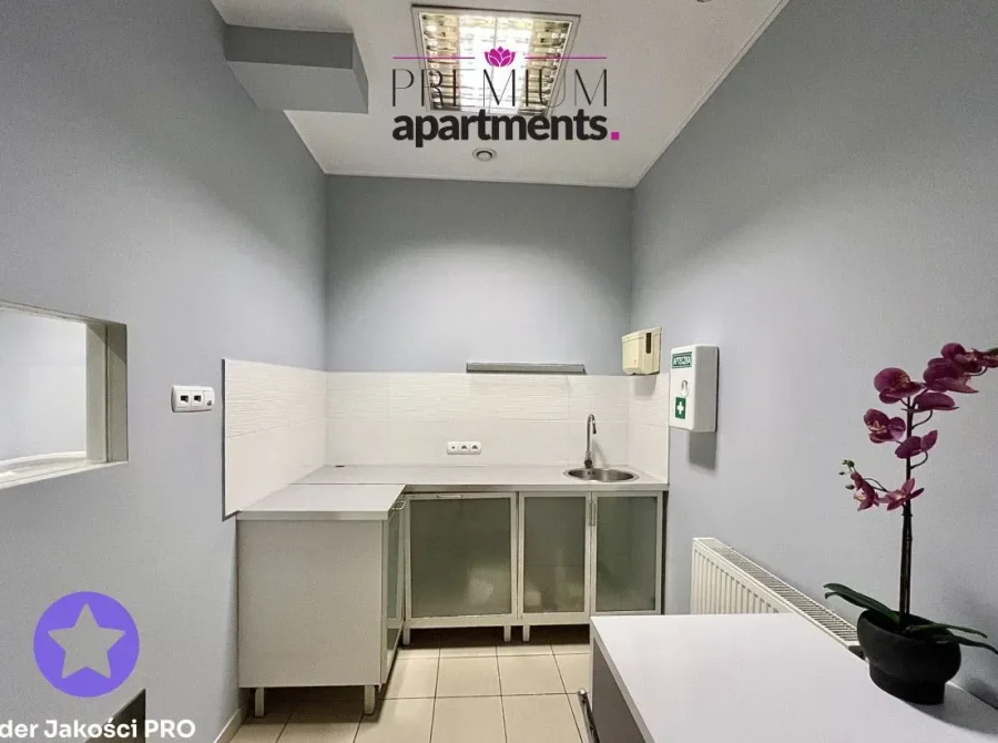 Lokal handlowy 41 m² w centrum Gdyni, ul. Starowiejska - zdjęcie 1