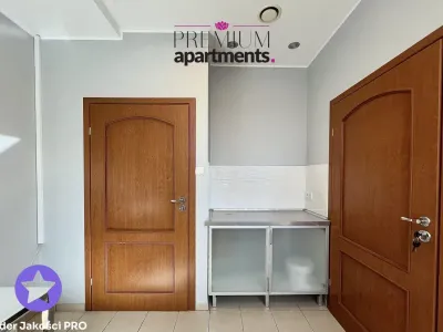 Lokal handlowy 41 m² w centrum Gdyni, ul. Starowiejska - miniatura 10