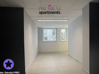 Lokal usługowo-handlowy 100 m2, 2 poziomy, witryna — Gdynia Dąbrowa - miniatura 10