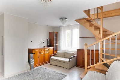 Trzypoziomowy 4-pokojowy apartament Gdańsk Przeróbka, 67,75 m² - miniatura 3