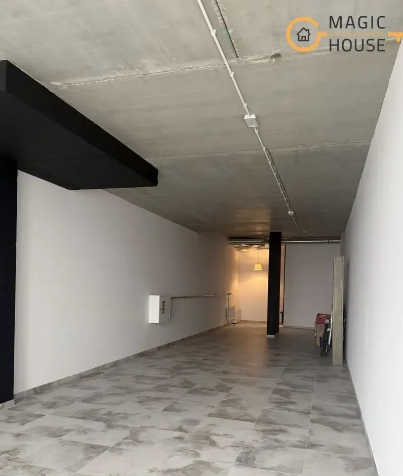 Lokal usługowy 100 m² na parterze w Pruszczu Gdańskim - zdjęcie 1