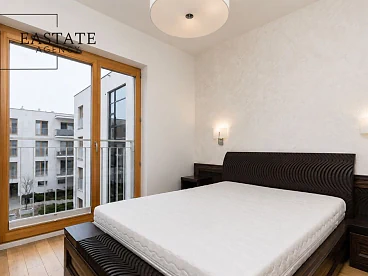 Warszawa, Błonia Wilanowskie – dwupokojowy apartament z balkonem i garażem - miniatura 5