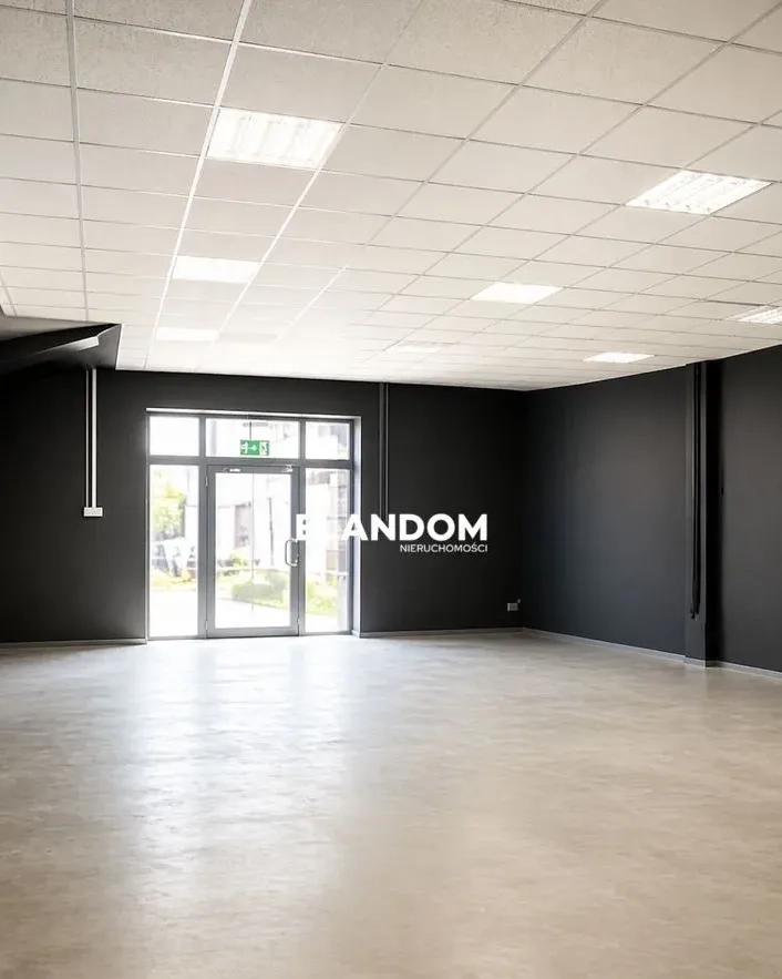 Lokal użytkowy 320 m² na wynajem – centrum Marki, handel i magazyn - zdjęcie 1