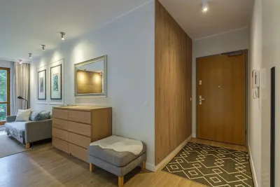 Apartament 4-pokojowy na wynajem | Gdańsk Brzeźno, 500 m od plaży, widok na las - miniatura 7