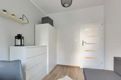 Pokój do wynajęcia Gdańsk Żabianka, Gdyńska 5B - miniatura 1