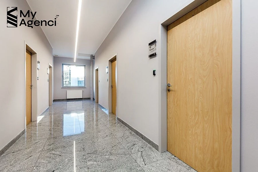 Lokal biurowy 38 m² na wynajem, Gdynia Sportowa - zdjęcie 1