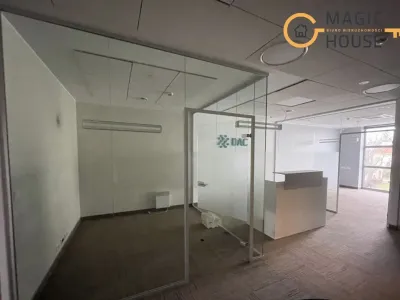 Nowoczesna przestrzeń biurowa 195 m² przy Olivia Business Centre, Gdańsk - miniatura 2