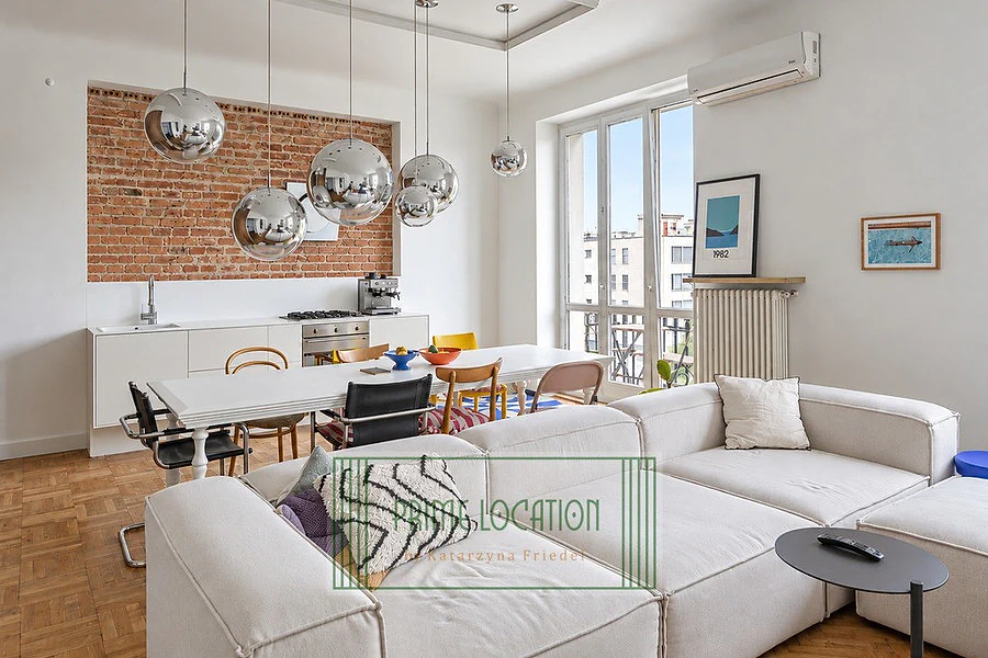 Mieszkanie 110 m² w Śródmieściu przy Mokotowskiej, 2 sypialnie, balkon - zdjęcie 1