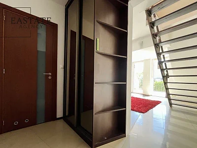 Warszawa, Targówek Mieszkaniowy – dom jednorodzinny 58 m² z antresolą i tarasem - miniatura 9