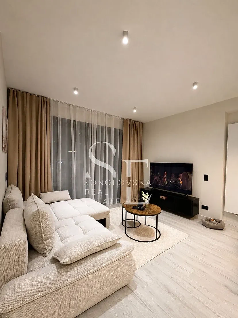 3-pokojowy apartament z widokiem na Warszawę, Czyste - zdjęcie 1