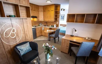 Apartament studio 30 m², Wilanów, ul. Bruzdowa, klimatyzacja, parking - miniatura 2