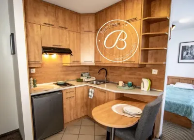 Apartament studio 30 m², Wilanów, ul. Bruzdowa, klimatyzacja, parking - miniatura 4