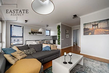 2-pokojowy apartament 55 m² z balkonem, parkingiem i klimatyzacją – Odolany - miniatura 4
