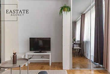 Kawalerka 26 m² przy Rondzie ONZ, balkon, parking, Warszawa - miniatura 4