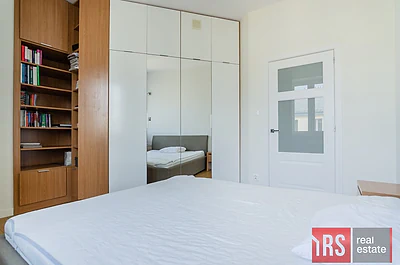 Dwupokojowe mieszkanie 40 m² na wynajem – Ochota, ul. Józefa Mianowskiego - miniatura 9