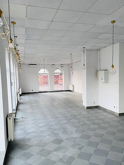 Lokal użytkowy 100 m² na Gocławiu przy ul. Umińskiego - miniatura 5
