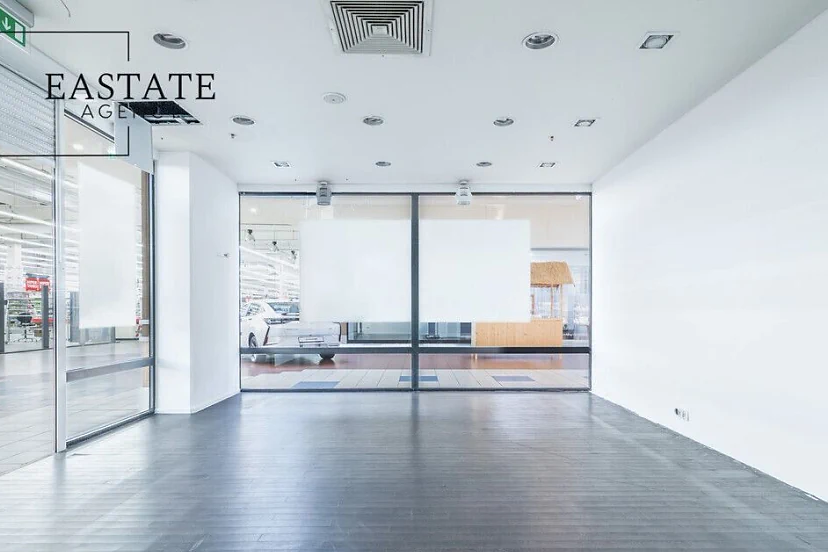 Narożny lokal biurowy 36,52 m² w CH Osowa, Gdańsk - zdjęcie 1