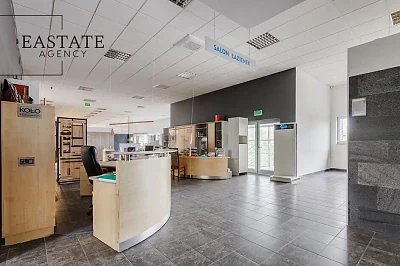 Lokal użytkowy 860 m² z witryną i parkingiem – Rumia, Sobieskiego - miniatura 10