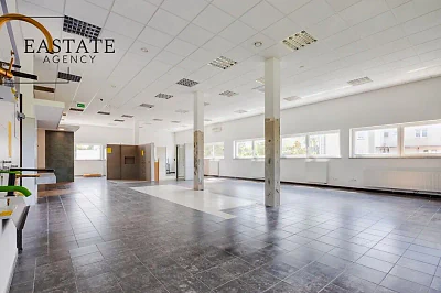 Lokal użytkowy 860 m² z witryną i parkingiem – Rumia, Sobieskiego - miniatura 7