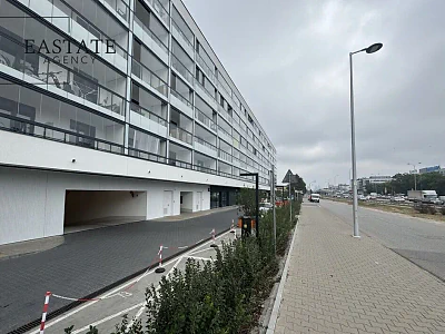 Przestrzeń biurowa 81 m² z dużymi witrynami – Stare Włochy, Warszawa - miniatura 3