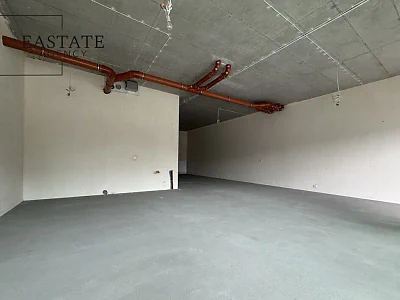 Przestrzeń biurowa 81 m² z dużymi witrynami – Stare Włochy, Warszawa - miniatura 6