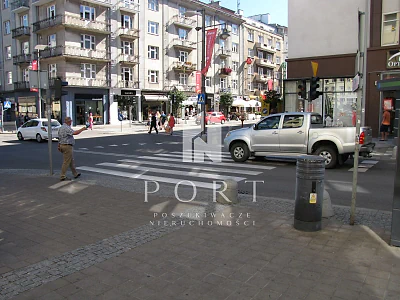Lokal usługowy 94 m² na wynajem – Świętojańska, Gdynia - miniatura 4