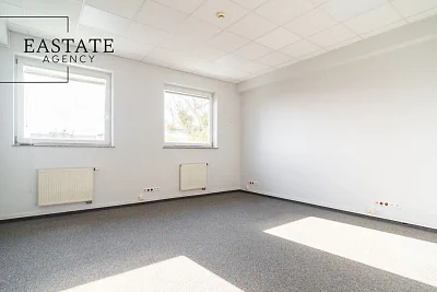Przestrzeń biurowa 24 m² do wynajęcia – Sopot Świemirowo - miniatura 8