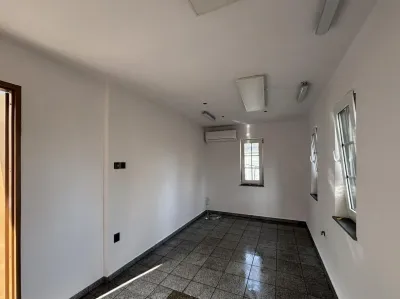 Lokal biurowo-usługowy 20 m² na Bielanach Wrocławskich, ul. Wrocławska - miniatura 2
